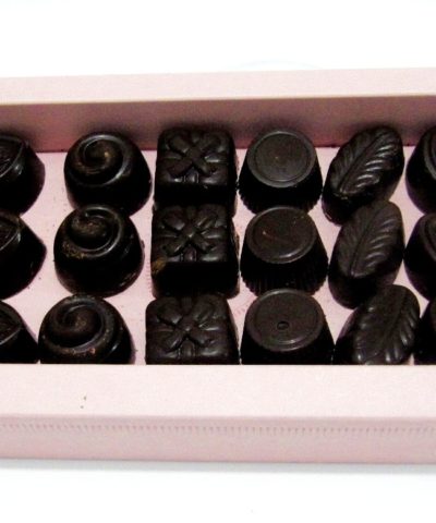 coffret boite 24 chocolats pralinés
